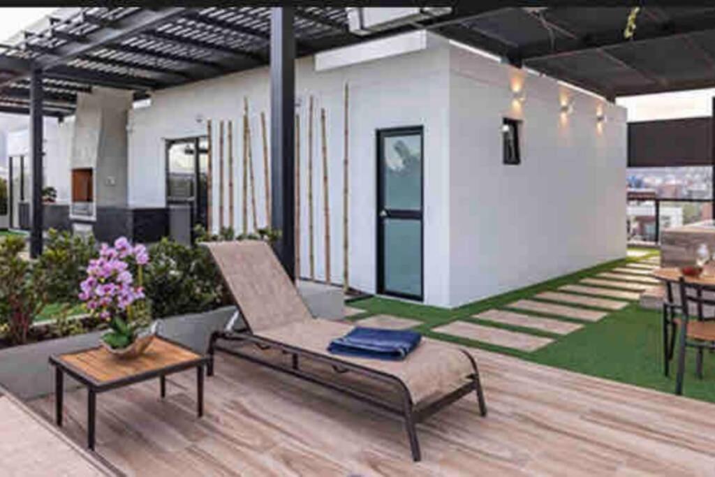 Moderno Departamento En El Mejor Sector De Quito Apartment Exterior foto